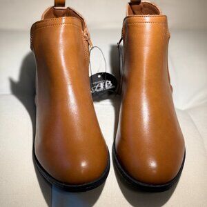 Women's Ankle Boot- Alexis Bendel
